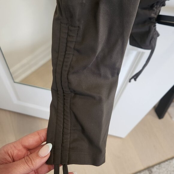 NWT Gymshark Ribbon Leggings Green Size XS - Picture 3 of 4